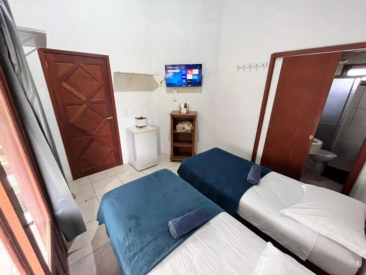 Sunhouse Praia Do Rosa Inn
