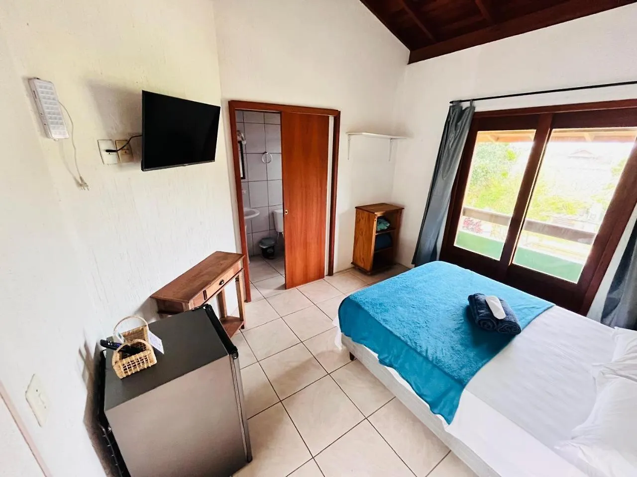 Sunhouse Praia Do Rosa 0*,  Brazil